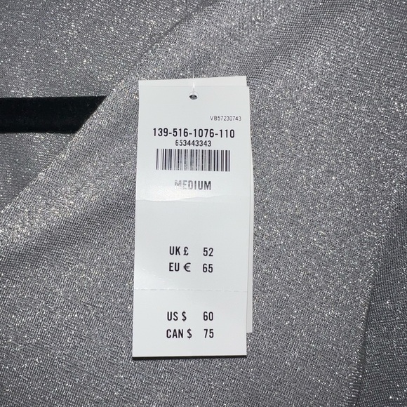 NWT Abercrombie Women’s Silver Sparkle Bodysuit Size Medium - Picture 3 of 3